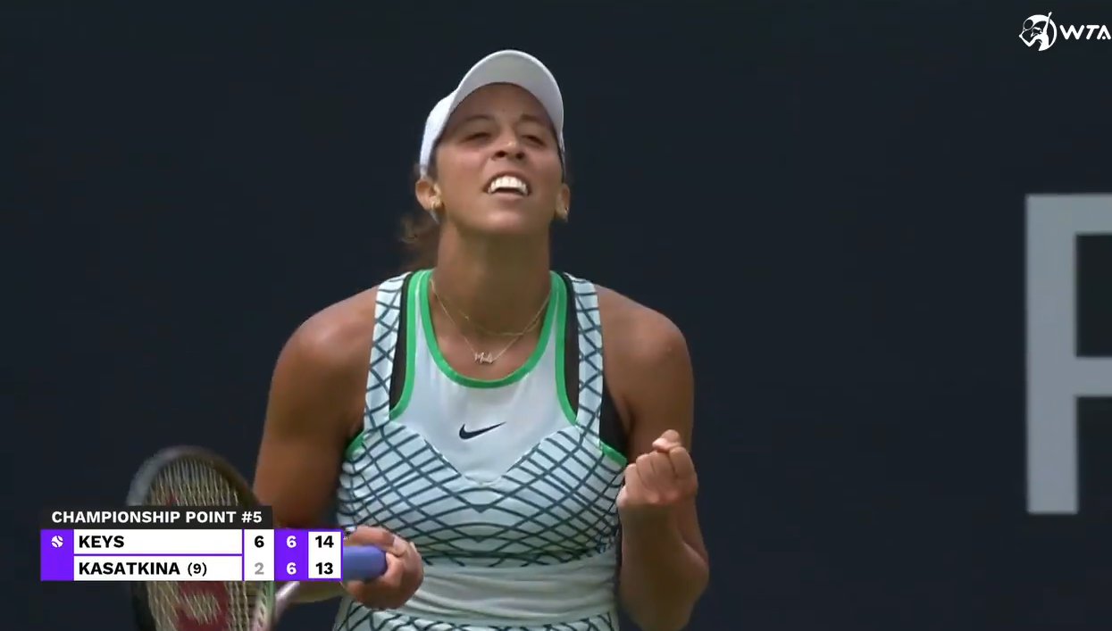 展现出无可 展现出无可