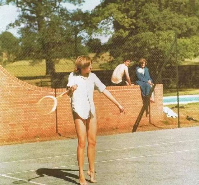 吉鲁含泪发表演讲：你们知道我对法国队有多么的热爱.