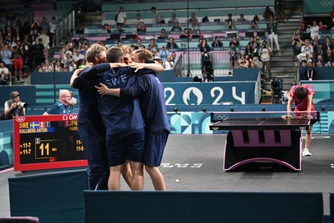 用冷白灯管 用冷白灯管